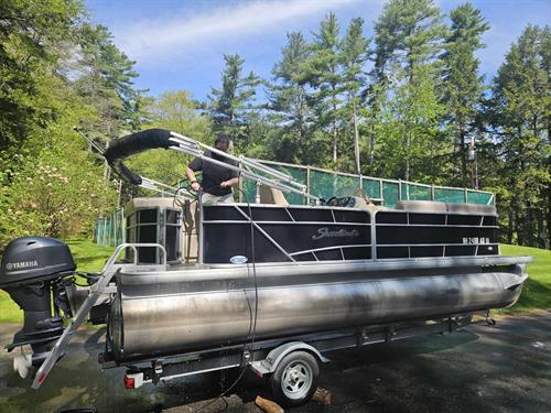 We detail boats!