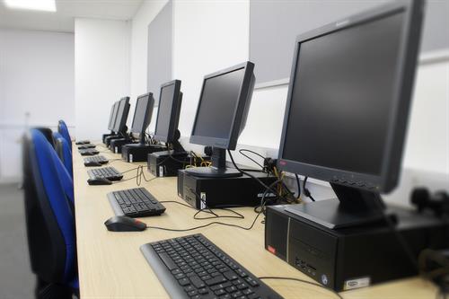 All our training rooms are designed to a high standard and equipped with modern IT equipmen