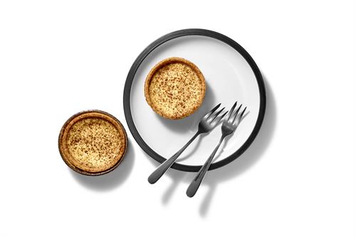 Gallery Image Egg_custard_tarts.jpg