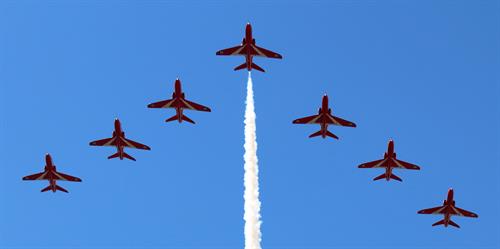 Gallery Image Red_Arrows_2.jpg