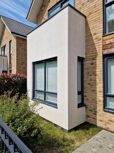 Render Cleaning (After) Top Glass Render Clean