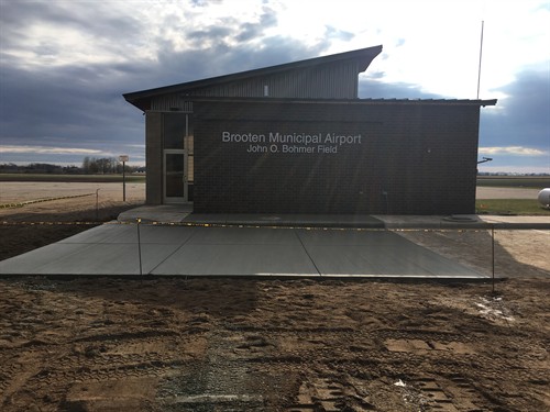 Gallery Image Brooten_Airport_concrete.JPG