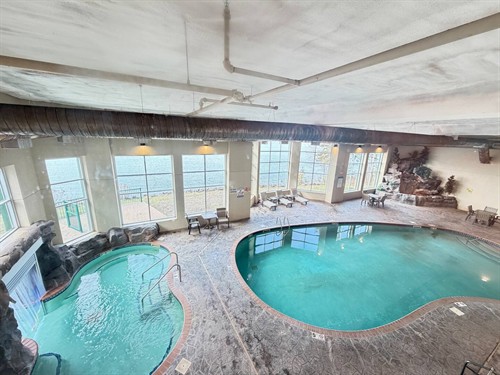 Direct access to resort swimming pool, hot tub, and sauna