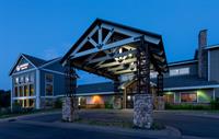Black Beach Inn by GrandStay
