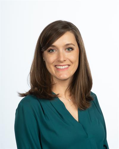 Dr. Aimee Verner: Cornea, Refractive Surgery, & Cataract Specialist