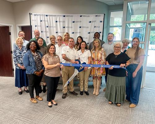 Gallery Image ribbon_cutting_2.jpg