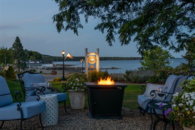 Spouter Inn Bed and Breakfast