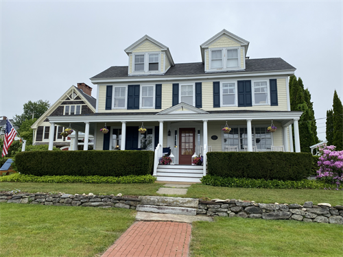 Gallery Image IMG_0584.png