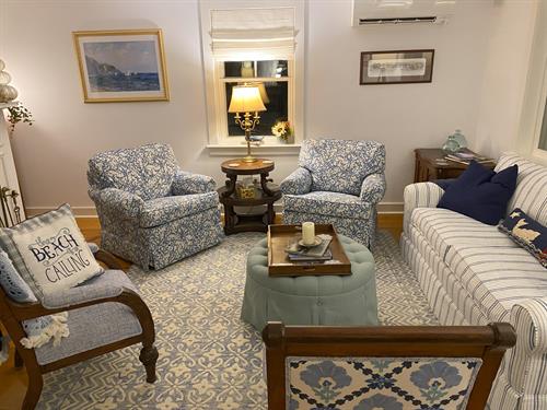 Gallery Image IMG_1057.jpg