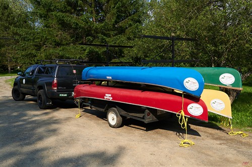 Canoe trailer