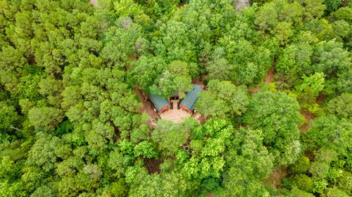 Gallery Image AirBNBi-31.jpg