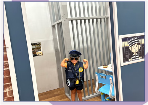 Kid size Police station