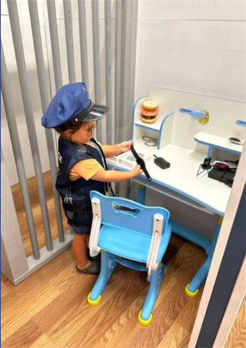 Police work station