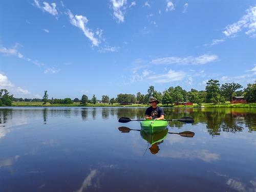 20 acre private lake with kayaking & fishing 