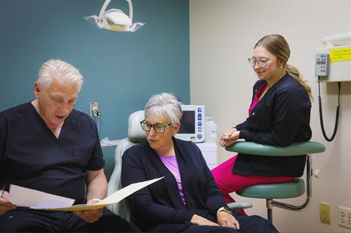 Dr. Radecki consults on Dental Implants at Saline Michigan clinic Dr. Radecki consults on Dental Implants at Saline Michigan clinic