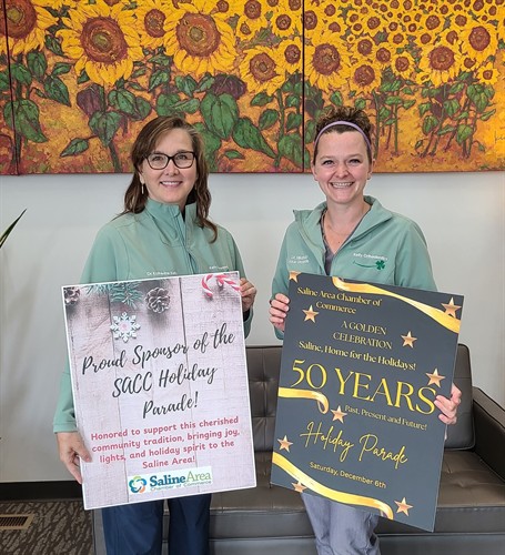 Gallery Image Dr._K_and_Dr._H_Chamber_photo_2025.jpg