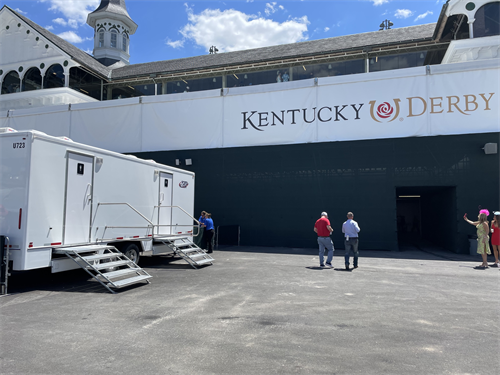 Gallery Image Restroom_Trailer_at_Kentucky_Derby.png