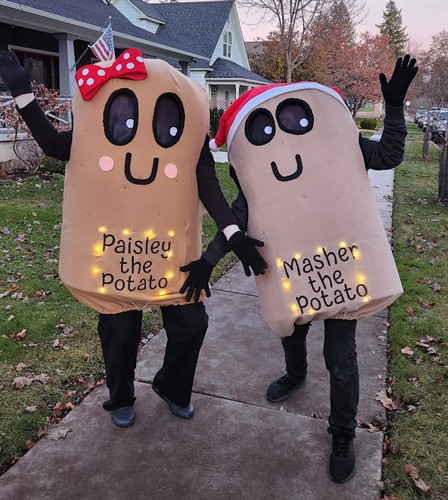 Paisley and Masher the Potatoes (2023 CdA Parade)