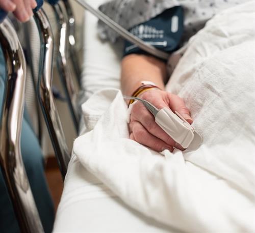 Our team of General Surgeons is here to provide the surgical care you need close to home 24/7 with a patient-centered approach and excellent support for surgery prep and education, anesthesia, and post-op care.
