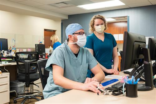 Our team of General Surgeons is here to provide the surgical care you need close to home 24/7 with a patient-centered approach and excellent support for surgery prep and education, anesthesia, and post-op care.