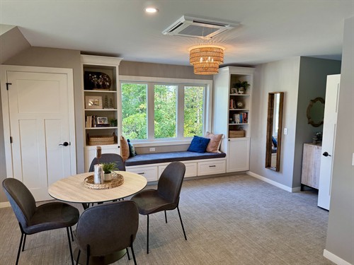 Gallery Image Dining_Space.jpeg