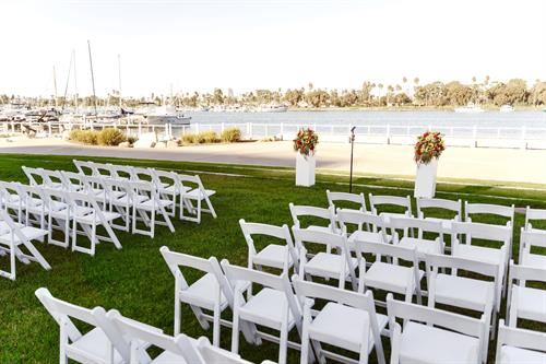 Gallery Image East_County_Party_Rentals_Folding_Chairs.jpg