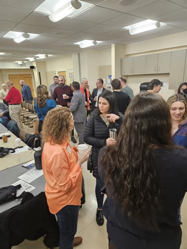 Members Networking at AM Connections