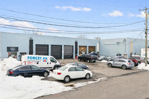 Gallery Image Front_Image_No_Trash_Bin.jpg