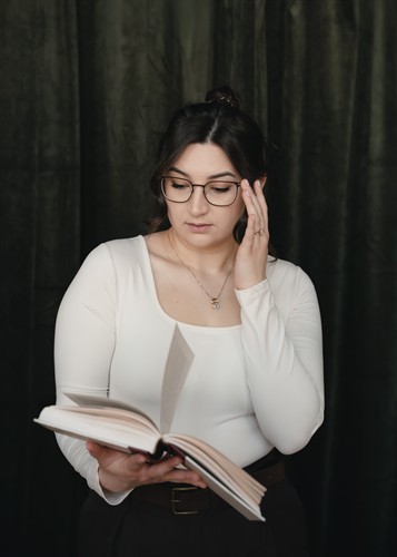 Gallery Image Creative_Branding_Session_at_Gentle_Bull_Studios_in_West_Hartford_CT_Micky_Bones_Photography-131.jpg