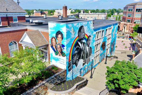 Gallery Image 2021_WH_MLK39_Mural_Corey_Pane.jpeg Gallery Image 2021_WH_MLK39_Mural_Corey_Pane.jpeg