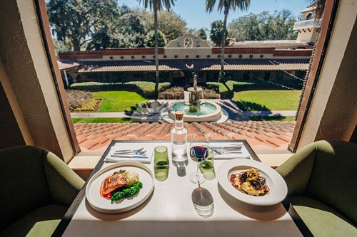 Conquistador Bar & Restaurant