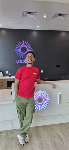 Gallery Image 1000137927.jpg