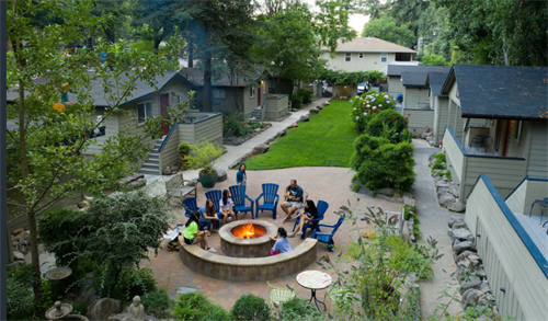Gallery Image Cabins_and_Firepit.PNG