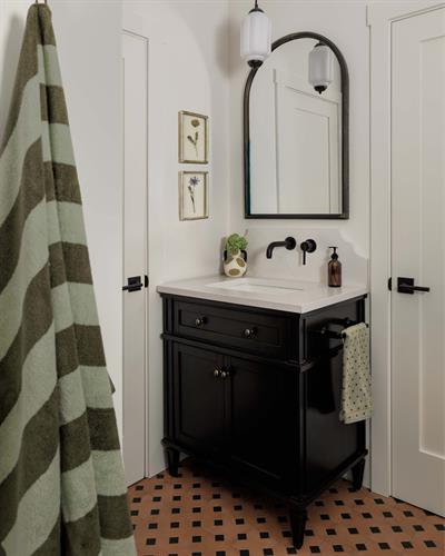 East Austin Bungalow: Bathroom Remodel