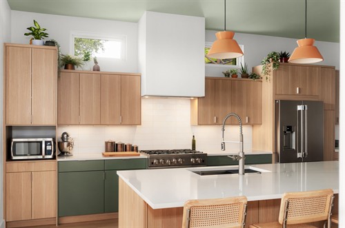 Gallery Image 10-web-or-mls-7706-hardy-dr.jpg