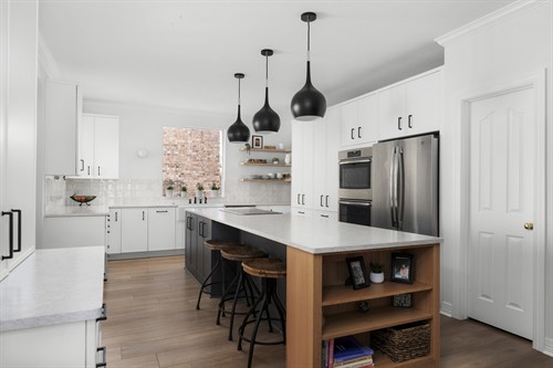 Gallery Image 3916_Arbor_Glen-2.jpg