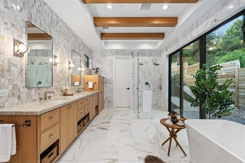 Gallery Image 5102_Beverly_Skyline_DSP_058.jpg