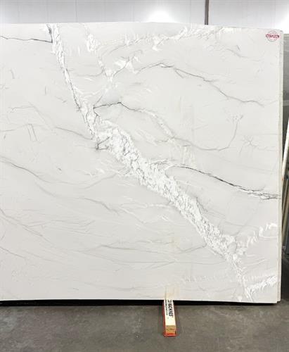 Gallery Image bianco_Superiore_close.jpg