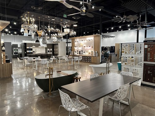 Gallery Image Meeting_area_and_hardware_2.jpg