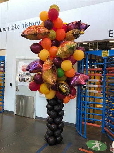Balloon Column Makes a Colorful Display