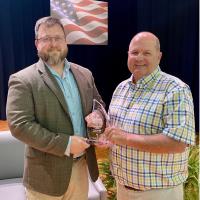 Doug Lipscomb Named 2024 Walton M. Vines Free Enterprise Person of the Year