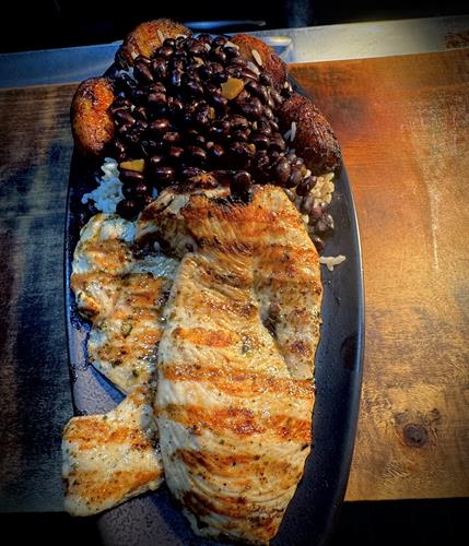 Grilled Chicken Platter 