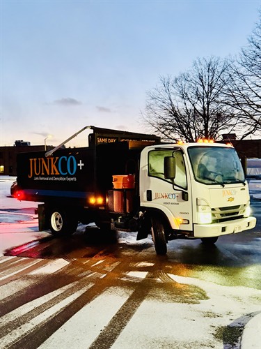 Gallery Image Truck_Pic.jpg