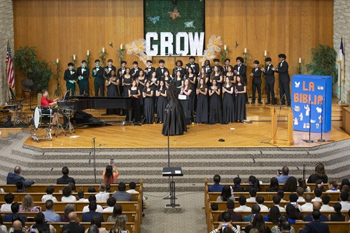 Hinsdale Adventist Academy Choir