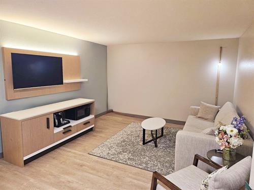 Relax in renovated 2 room suites