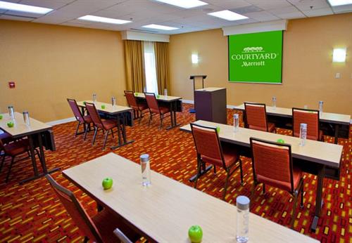 Have your meeting with us! Ask about our various meeting rooms and spaces.
