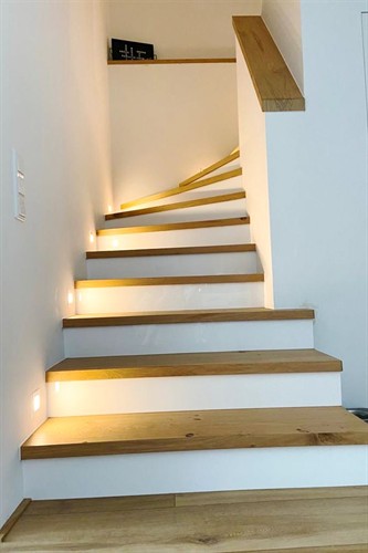 Stair light installation