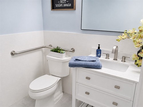Stuart Sleep Private Patient Restroom