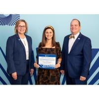 Angela Hoffman of the Stuart/Martin Cty Chamber Graduates from Institute for Organization Management