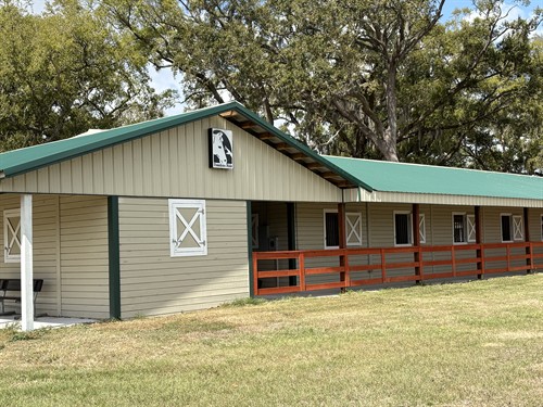 Gallery Image IMG_4410.jpeg